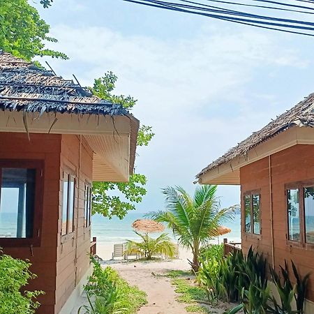 沙美岛卡版纳度假酒店 外观 照片